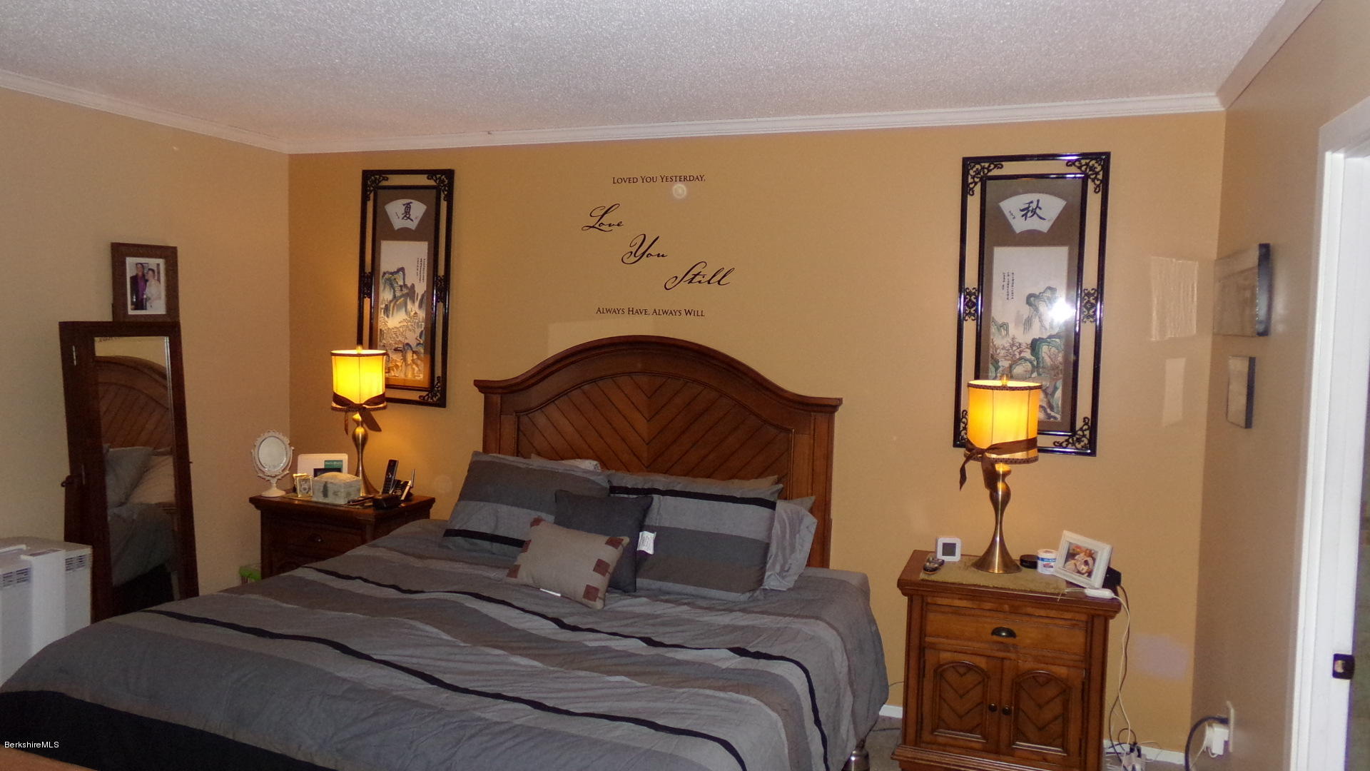 5 Rolling Road, Unit 6 Lenox, MA 01240 - Photo 7 of 18 109_0599