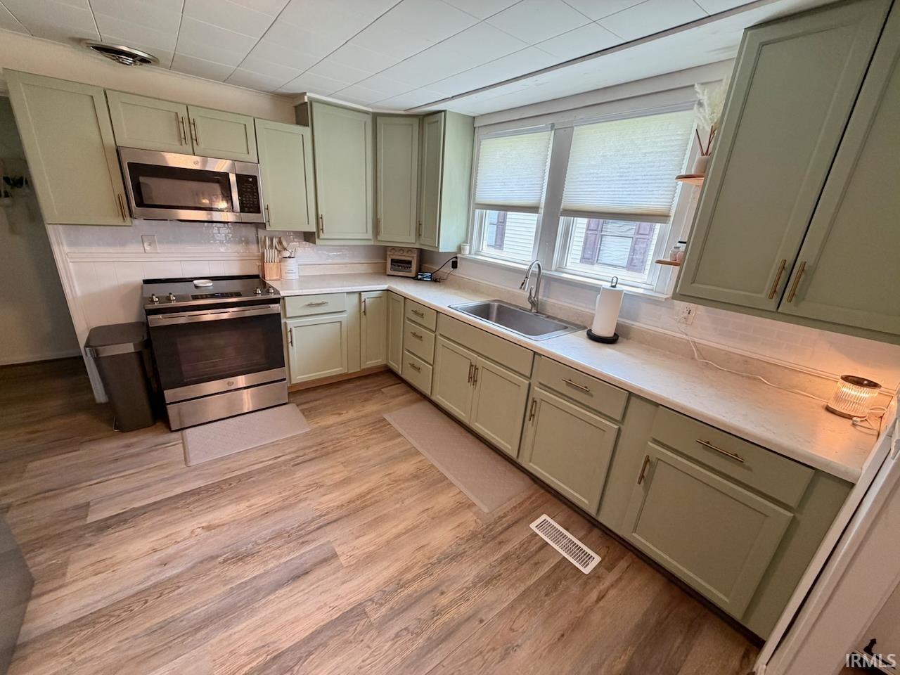 503 East Vine Street Fort Branch, IN 47648 - Photo 5 of 10