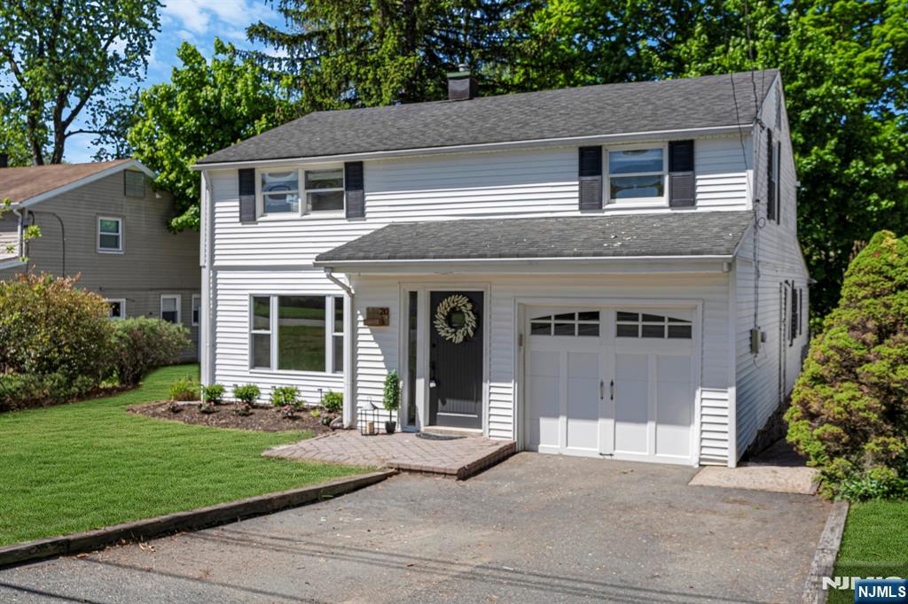 20 West Saddle River Road Waldwick, NJ 07463 - Photo 33 of 39 a front view of a house with a yard