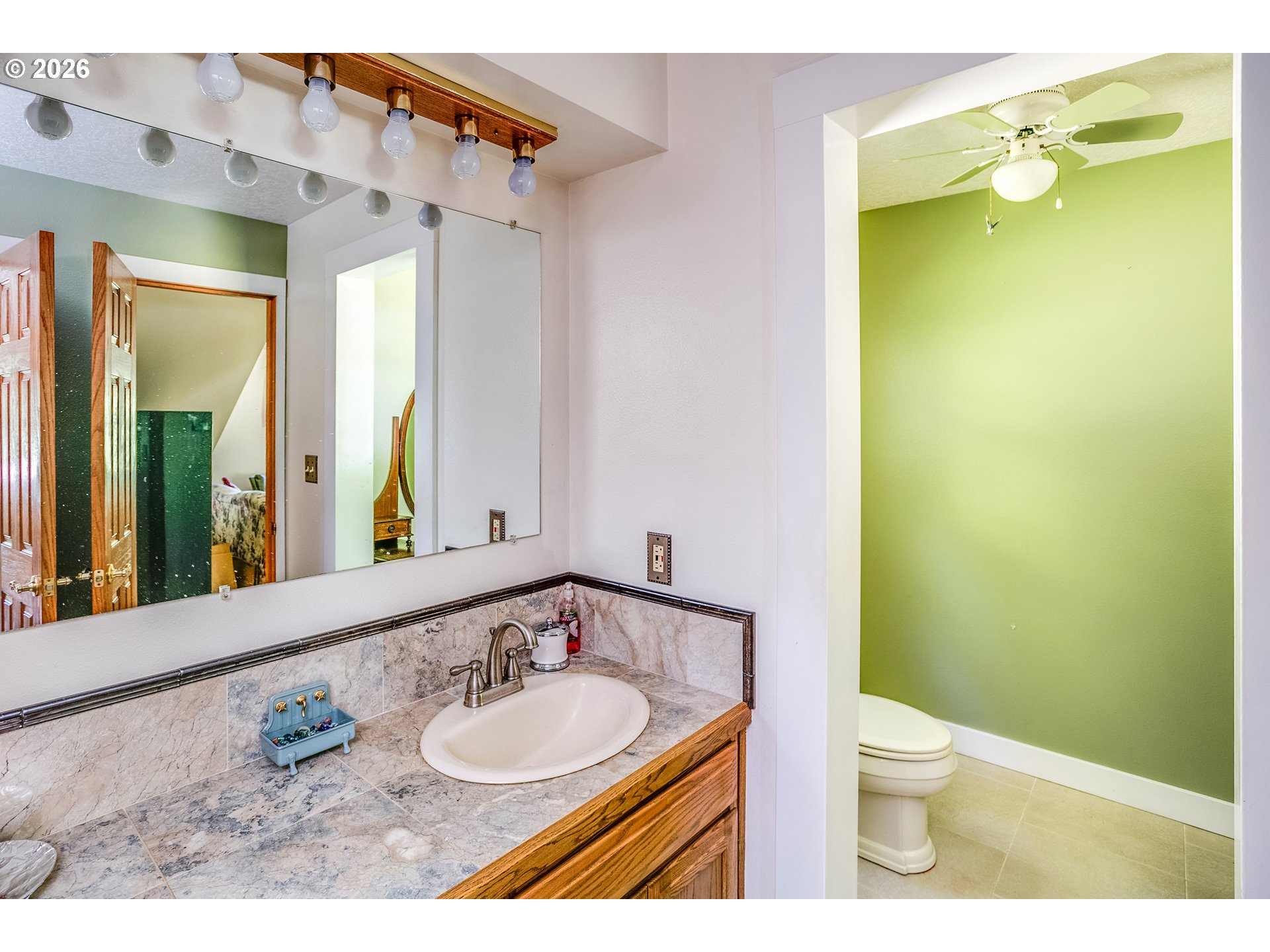 81165 81167th Road Seaside, OR 97138 - Photo 17 of 48 Bathroom