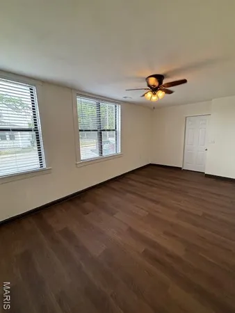 $232,900 | 404-406 Flower Street, Waterloo, IL 62298