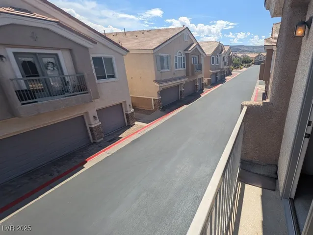 $1,700 | 89 Day Trade Street, Unit 1, Henderson, NV 89074