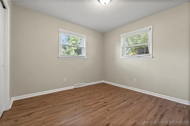 $199,995 | 2080 Edgewood Drive, Charlestown, IN 47111