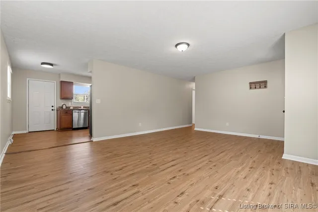 $199,995 | 2080 Edgewood Drive, Charlestown, IN 47111