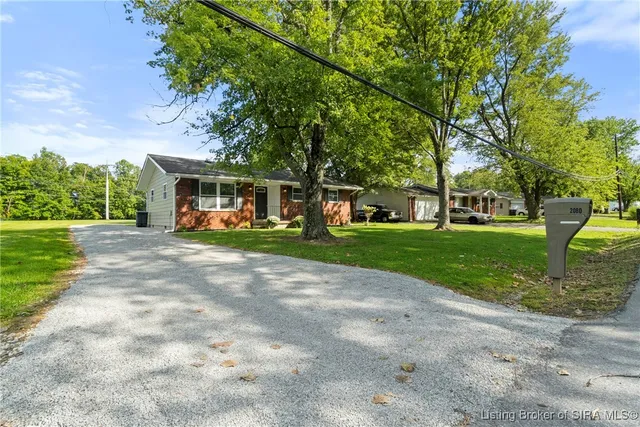 $199,995 | 2080 Edgewood Drive, Charlestown, IN 47111