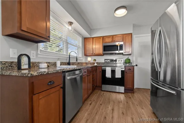 $199,995 | 2080 Edgewood Drive, Charlestown, IN 47111