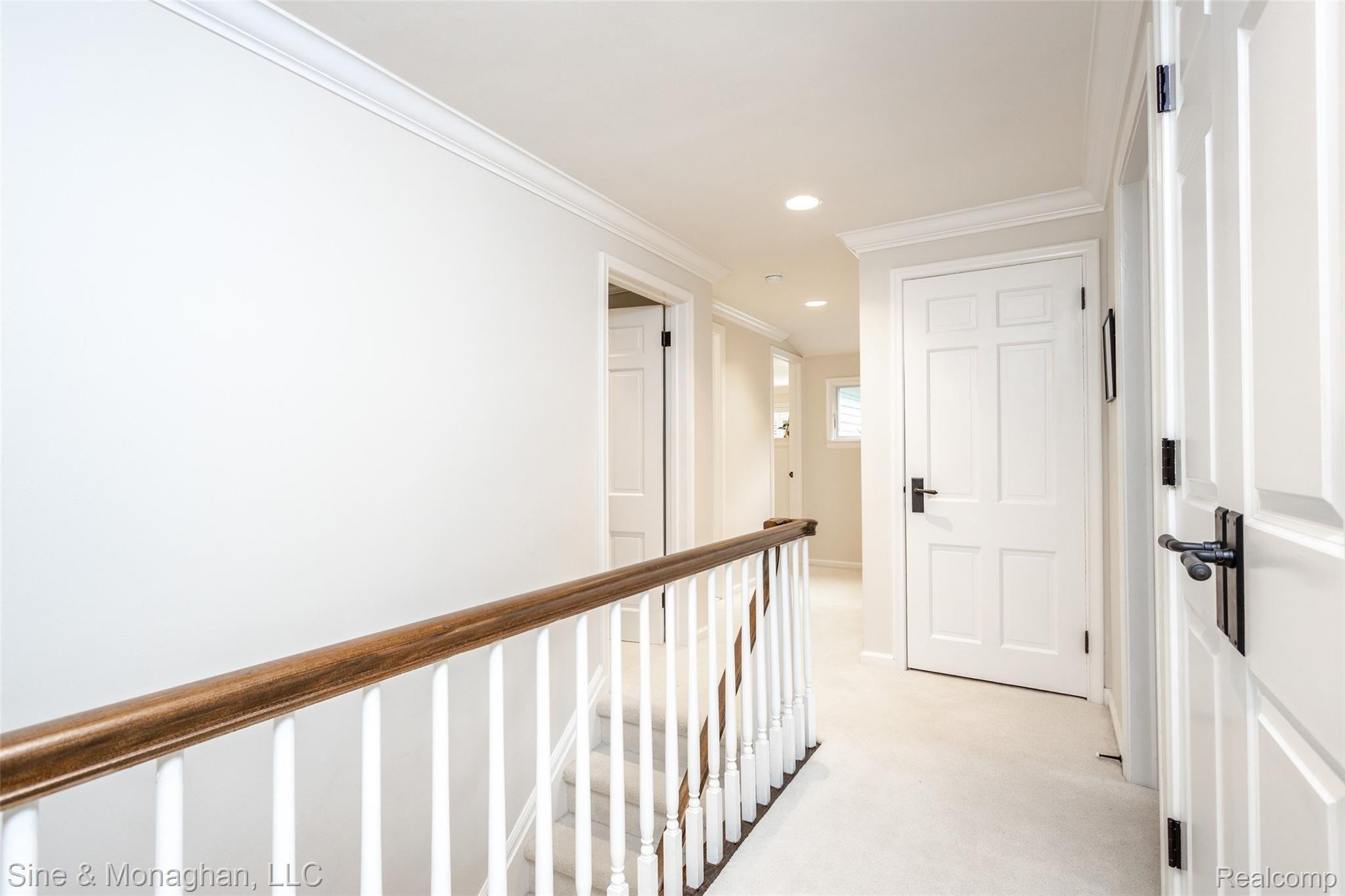 901 South Oxford Road Grosse Pointe, MI 48236 - Photo 44 of 72 901 S Oxford L031.jpg