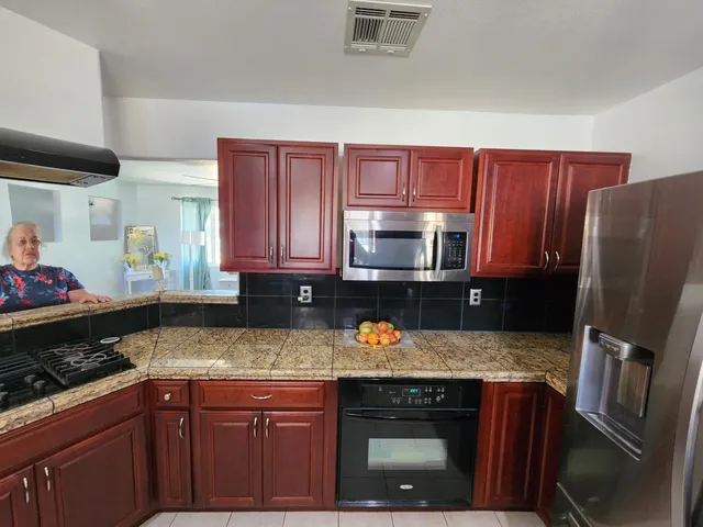 $559,900 | 5771 East Belmont Avenue, Fresno, CA 93727