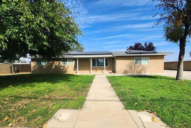 $559,900 | 5771 East Belmont Avenue, Fresno, CA 93727