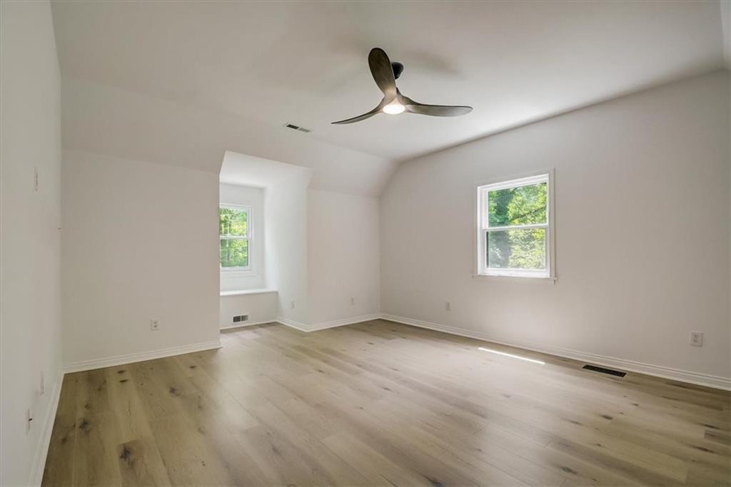 6960 Dean Road Indianapolis, IN 46220 - Photo 20 of 57 Gallery Image 20