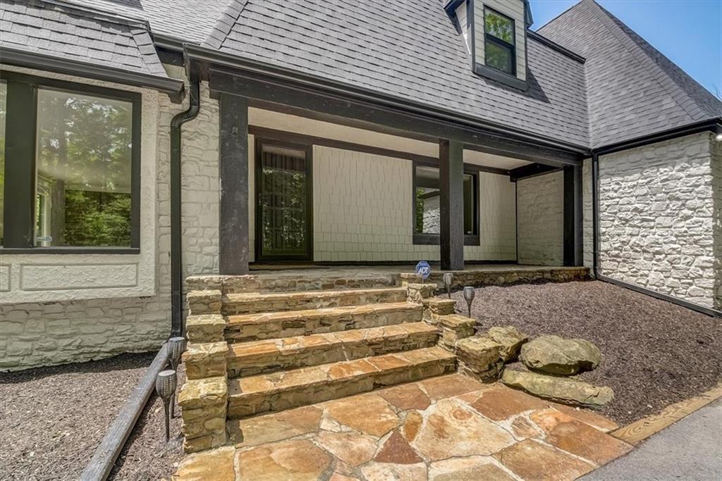 6960 Dean Road Indianapolis, IN 46220 - Photo 3 of 57 Gallery Image 3