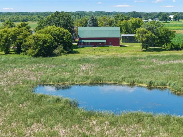 $1,575,000 | 18625 62nd Street, New Germany, MN 55367