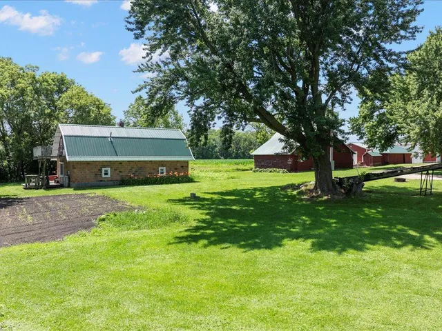 $1,575,000 | 18625 62nd Street, New Germany, MN 55367