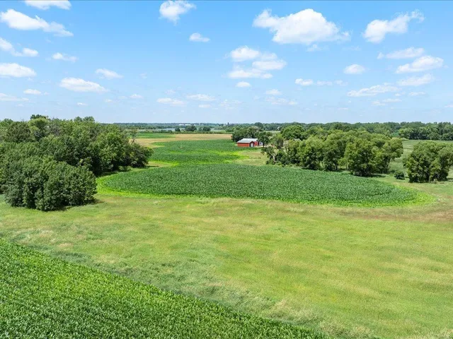 $1,575,000 | 18625 62nd Street, New Germany, MN 55367