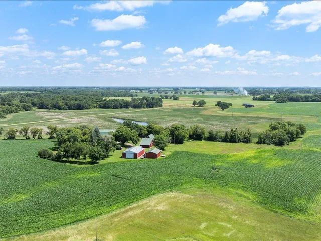 $1,575,000 | 18625 62nd Street, New Germany, MN 55367