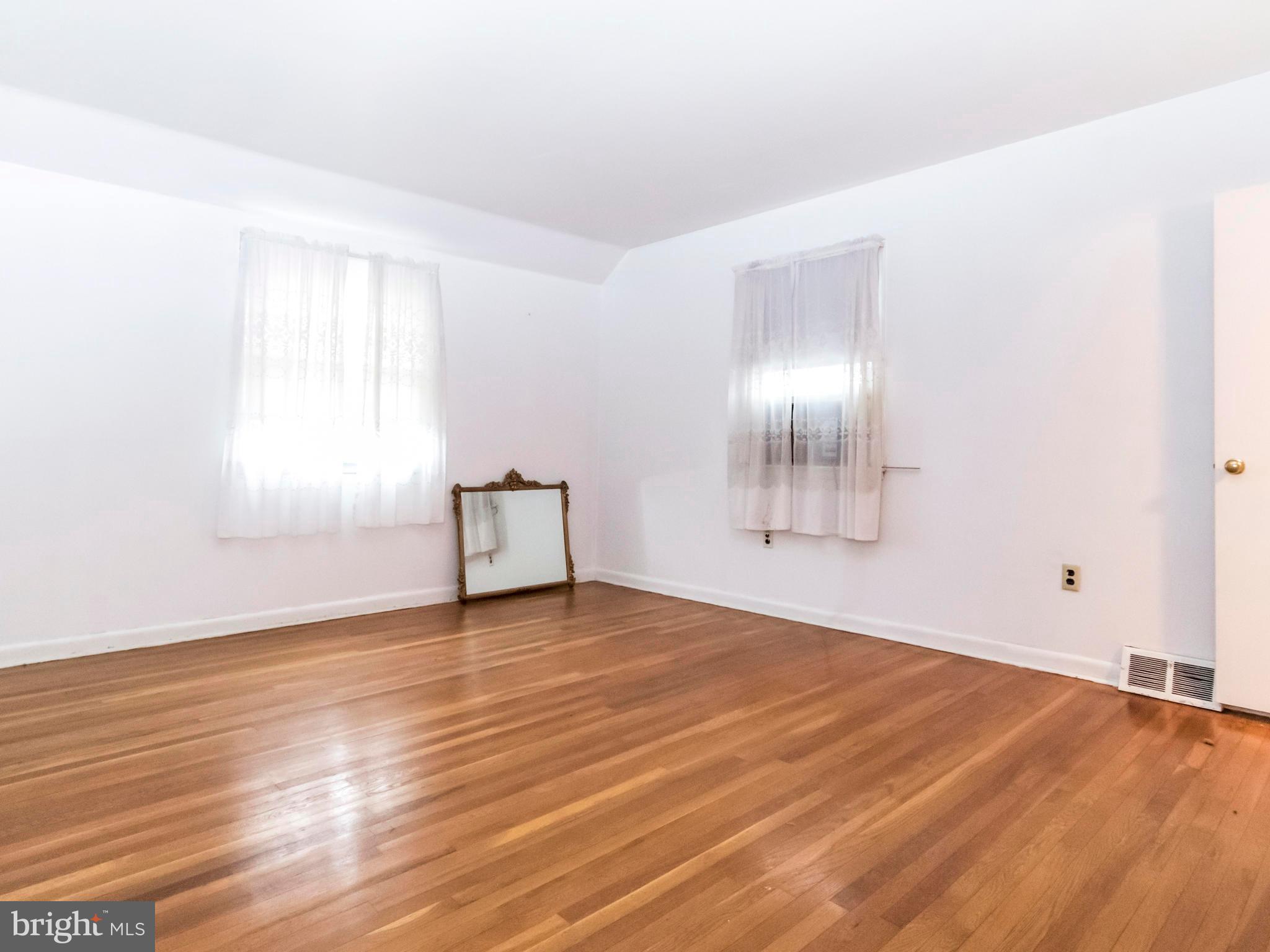 2931 Banner Road Willow Grove, PA 19090 - Photo 13 of 17 Gallery Image 13