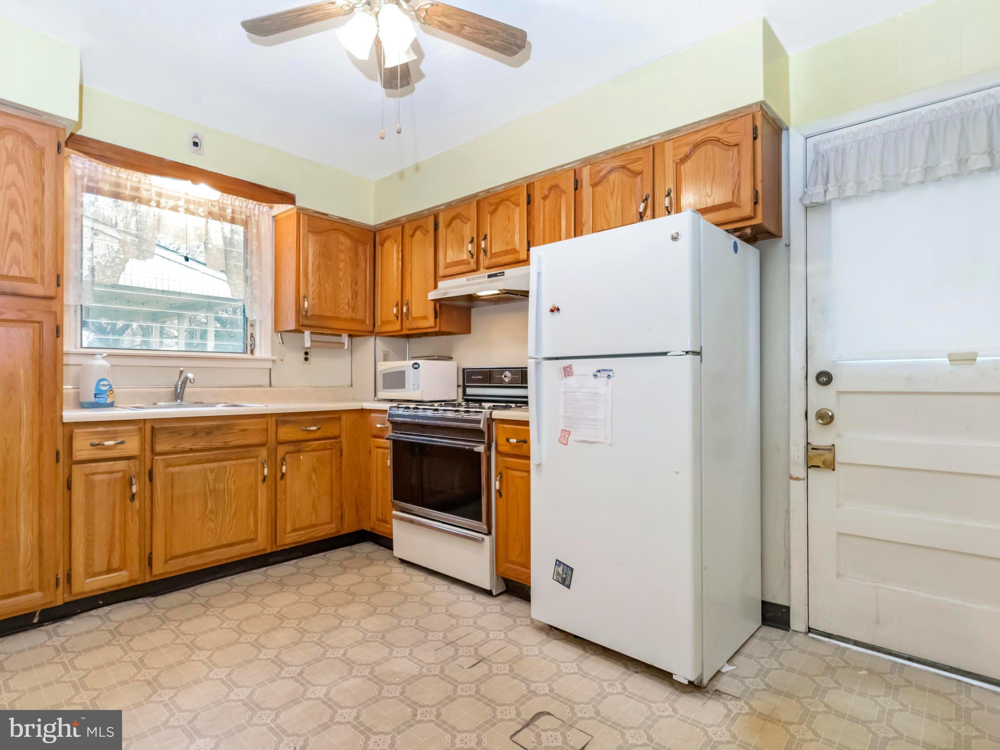 2931 Banner Road Willow Grove, PA 19090 - Photo 7 of 17 Gallery Image 7