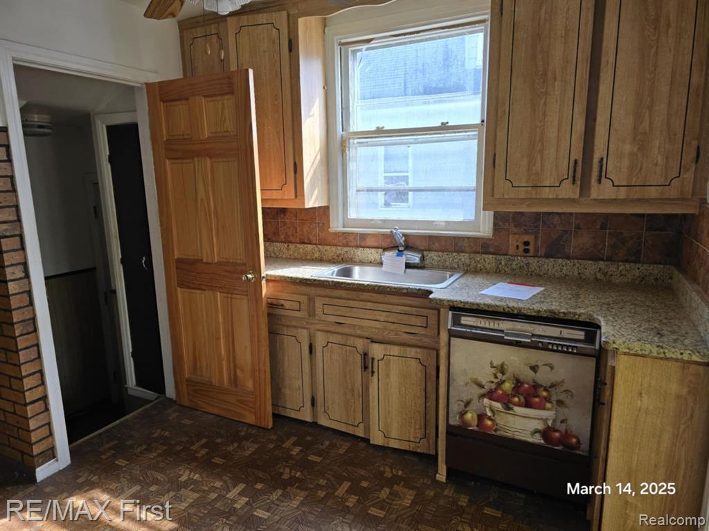 19624 Charest Street Detroit, MI 48234 - Photo 5 of 8