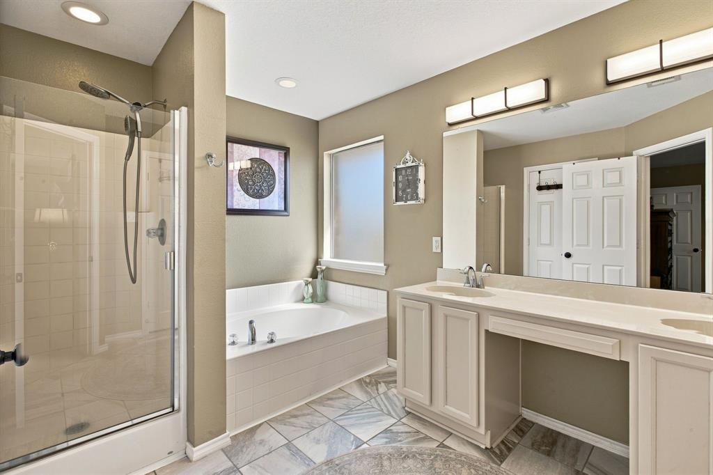 116 Springfield Circle Red Oak, TX 75165 - Photo 14 of 23 Gallery Image 14