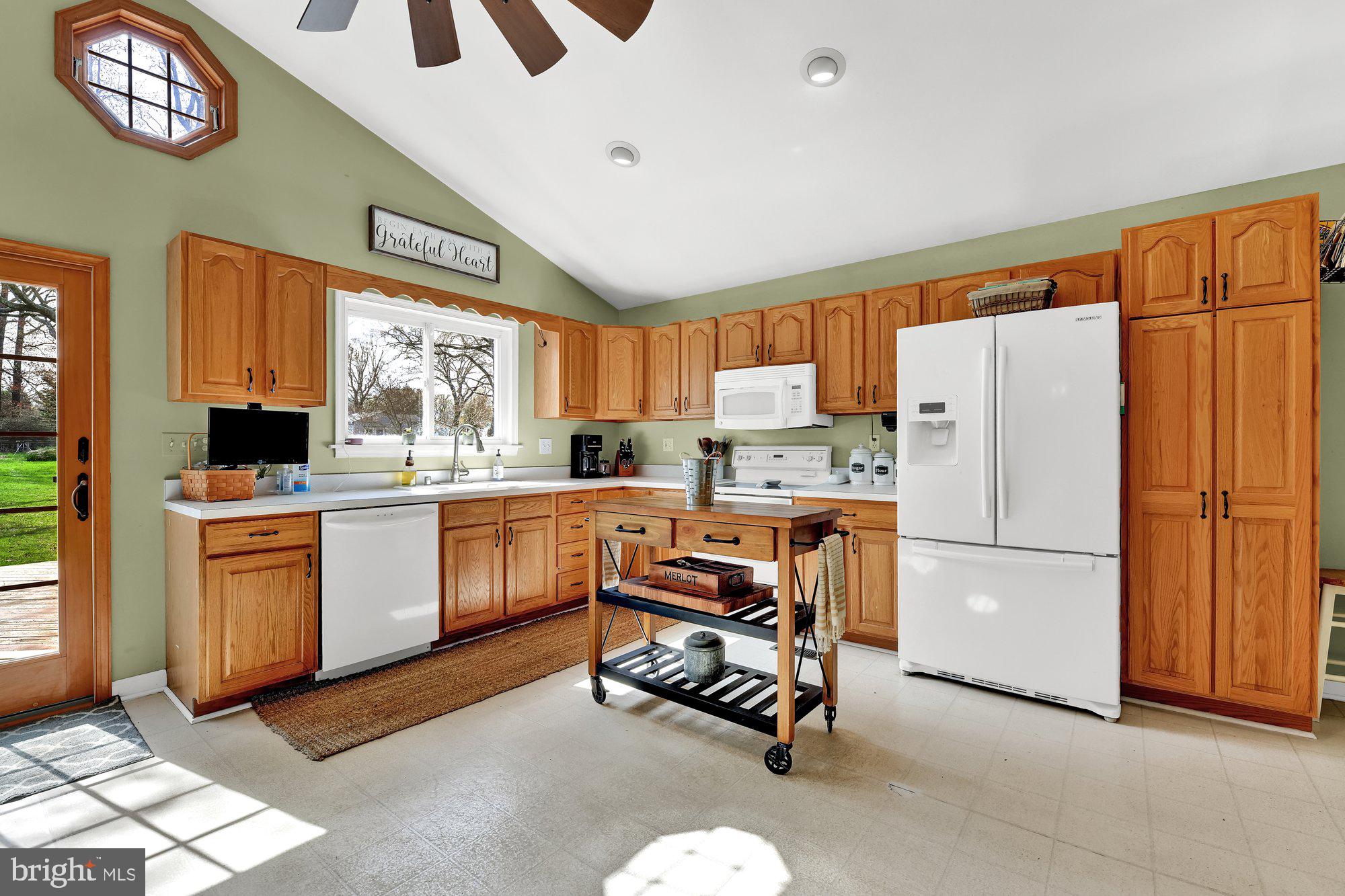 2007 Tred Avon Road Baltimore, MD 21221 - Photo 13 of 29