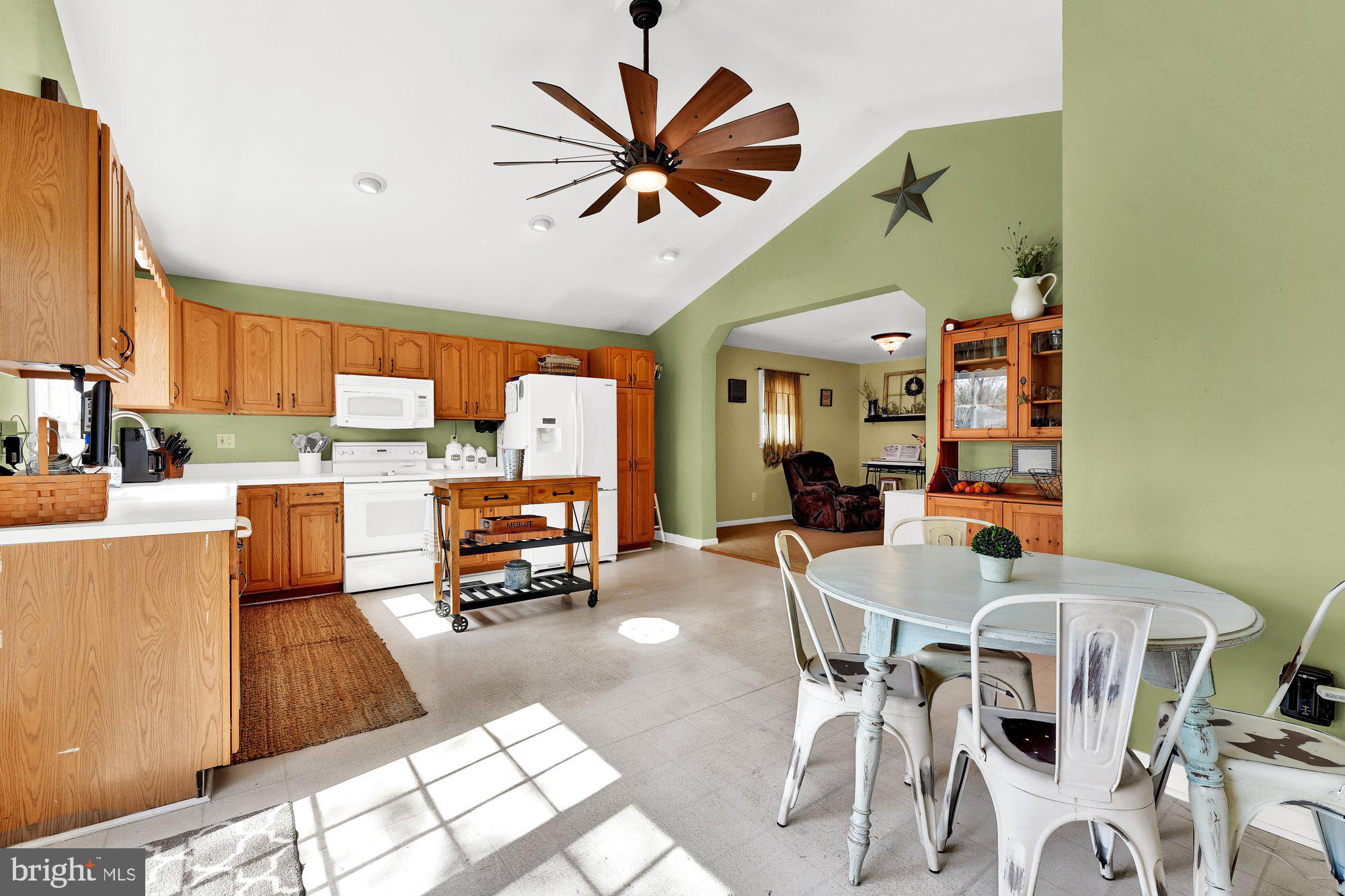 2007 Tred Avon Road Baltimore, MD 21221 - Photo 17 of 29