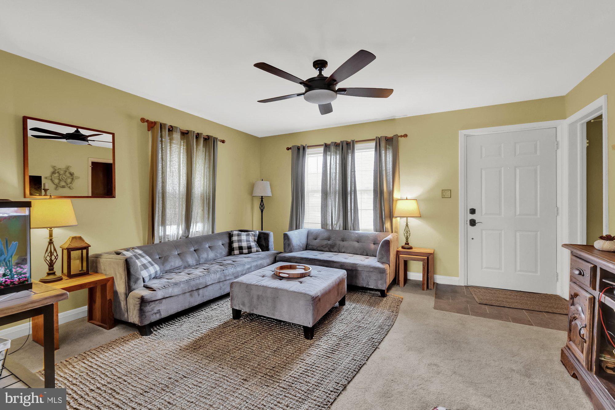 2007 Tred Avon Road Baltimore, MD 21221 - Photo 5 of 29