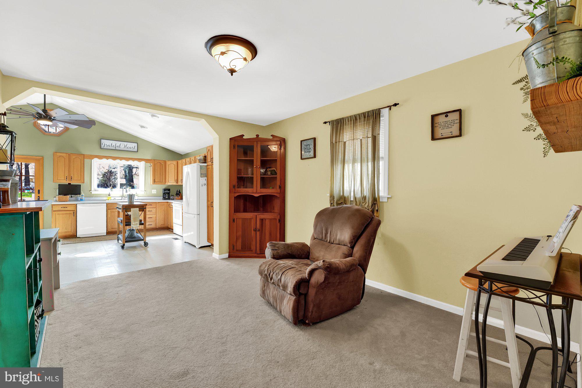 2007 Tred Avon Road Baltimore, MD 21221 - Photo 7 of 29