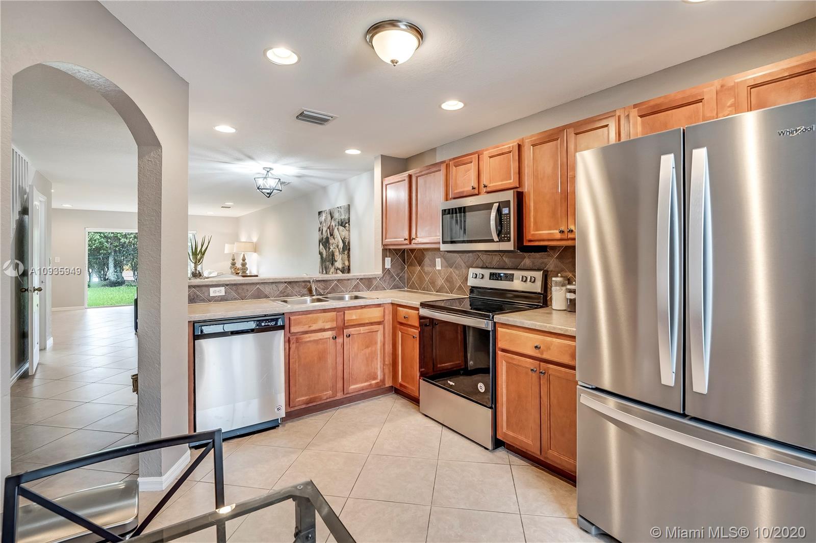 3082 Southwest 129th Terrace, Unit 105 Miramar, FL 33027 - Photo 4 of 19