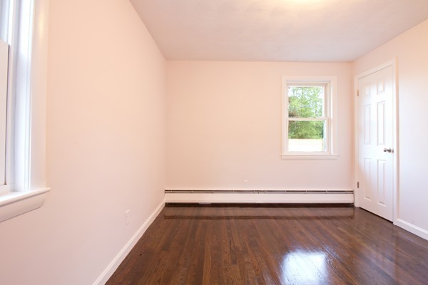 21 Gloria Road Randolph, MA 02368 - Photo 18 of 23 Gallery Image 18