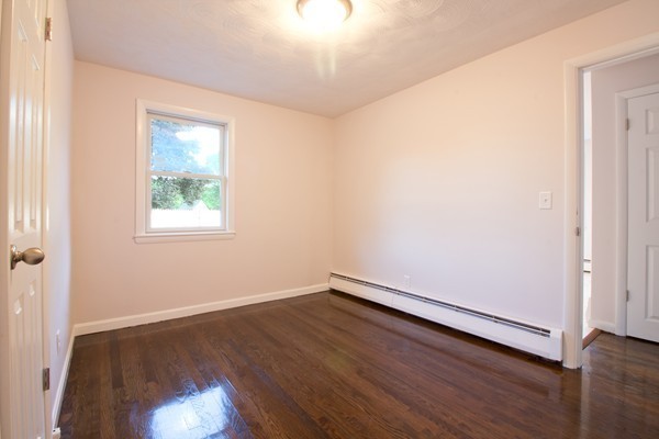21 Gloria Road Randolph, MA 02368 - Photo 19 of 23 Gallery Image 19