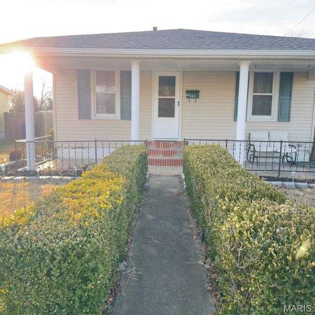 305 North James Street Sparta, IL 62286 - Photo 2 of 12