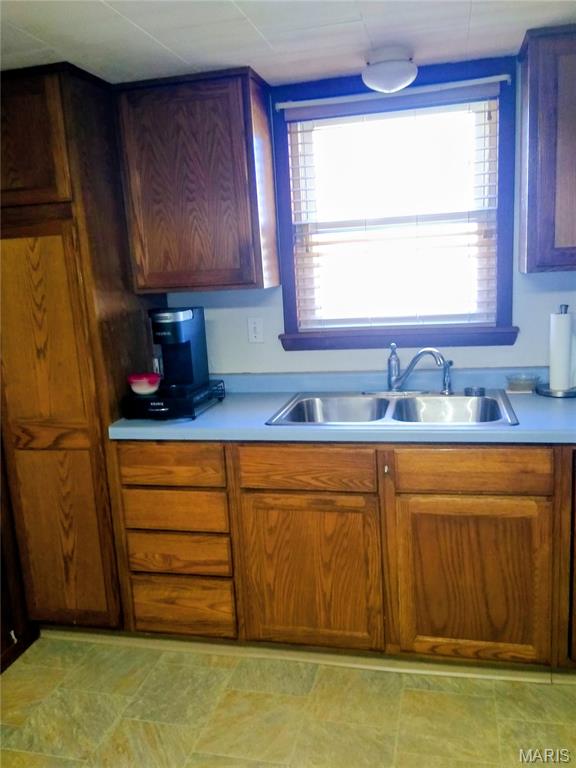 305 North James Street Sparta, IL 62286 - Photo 9 of 17