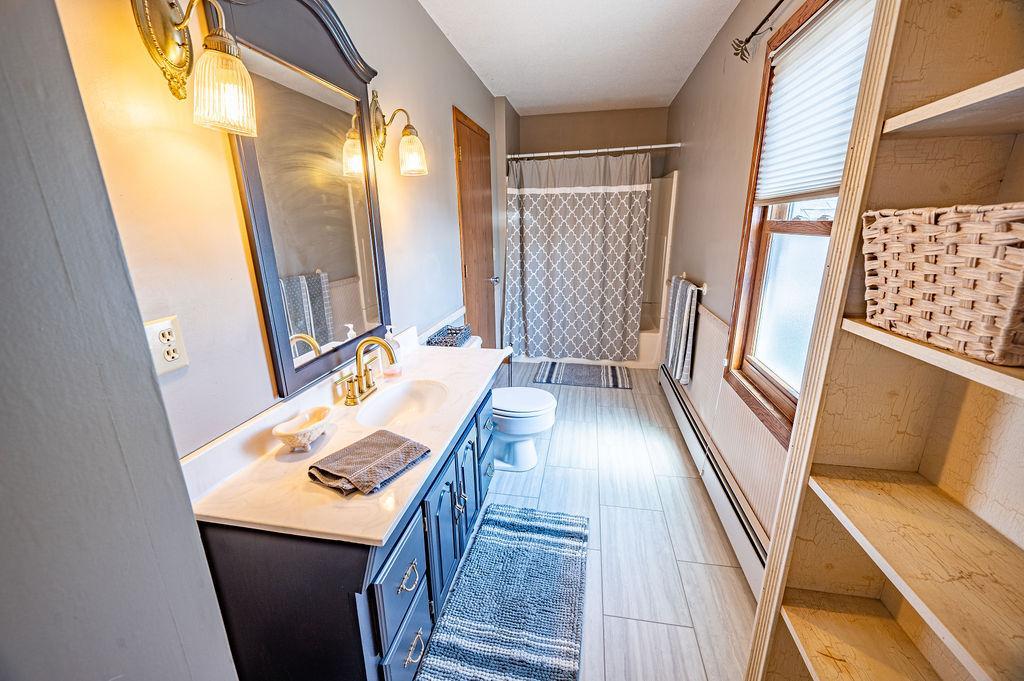 438 West Kinne Street Ellsworth, WI 54011 - Photo 18 of 31