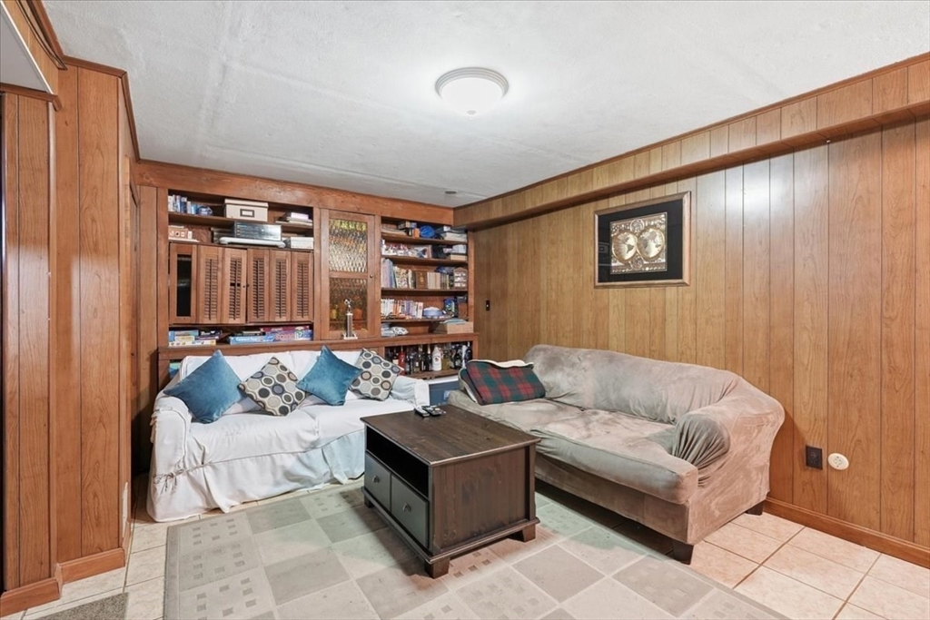3 Devine Road Randolph, MA 02368 - Photo 25 of 41