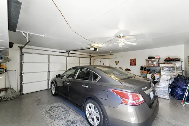 $339,999 | 3400 Kingswood Drive, Unit 19, Modesto, CA 95355