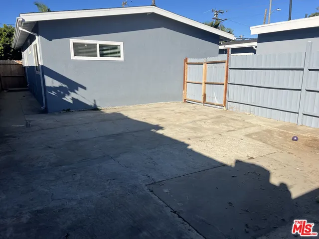 $3,199 | 10806 Doty Avenue, Inglewood, CA 90303