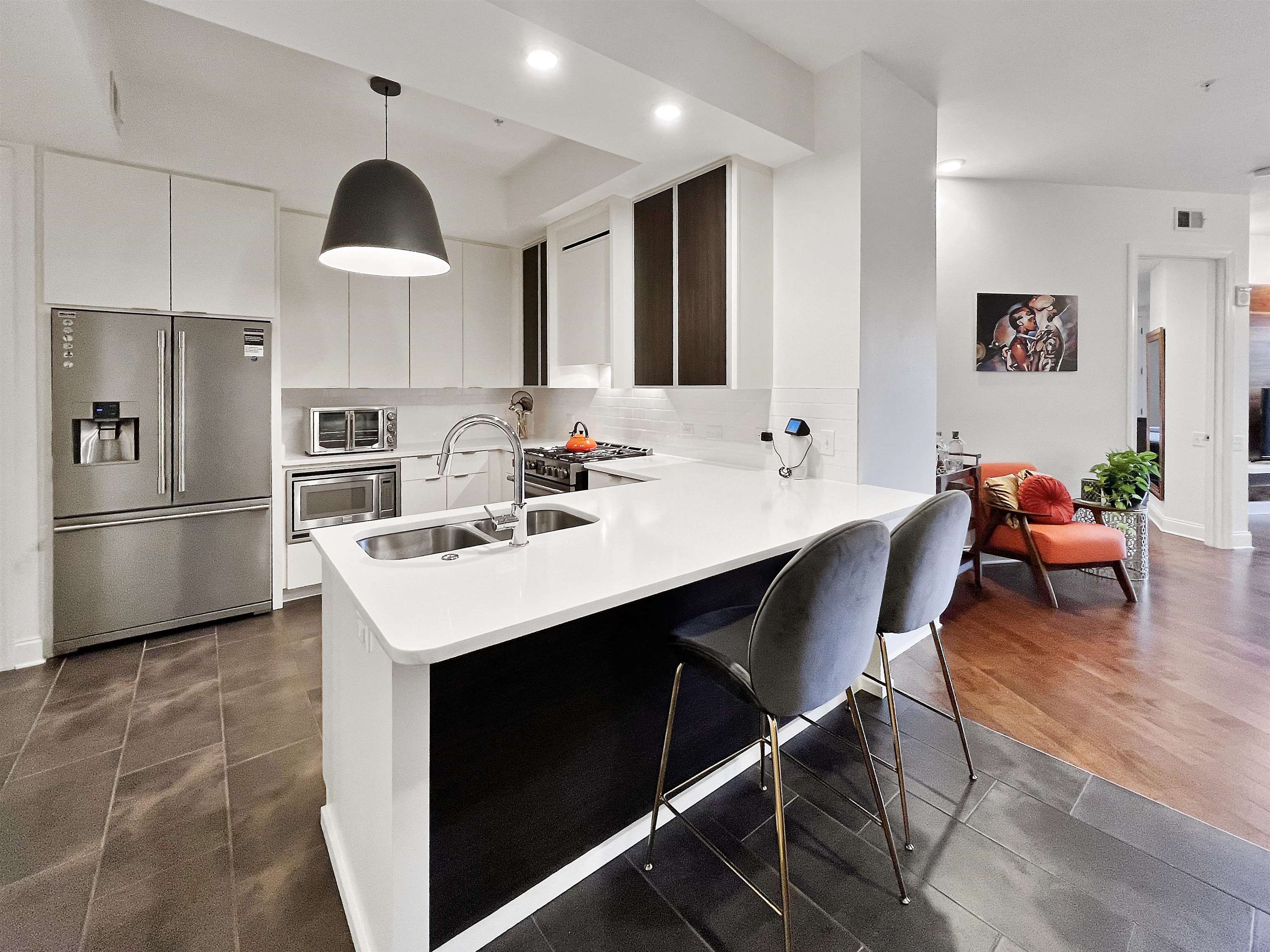 717 Riverside Drive, Unit 107 Memphis, TN 38103 - Photo 6 of 25 Gallery Image 6