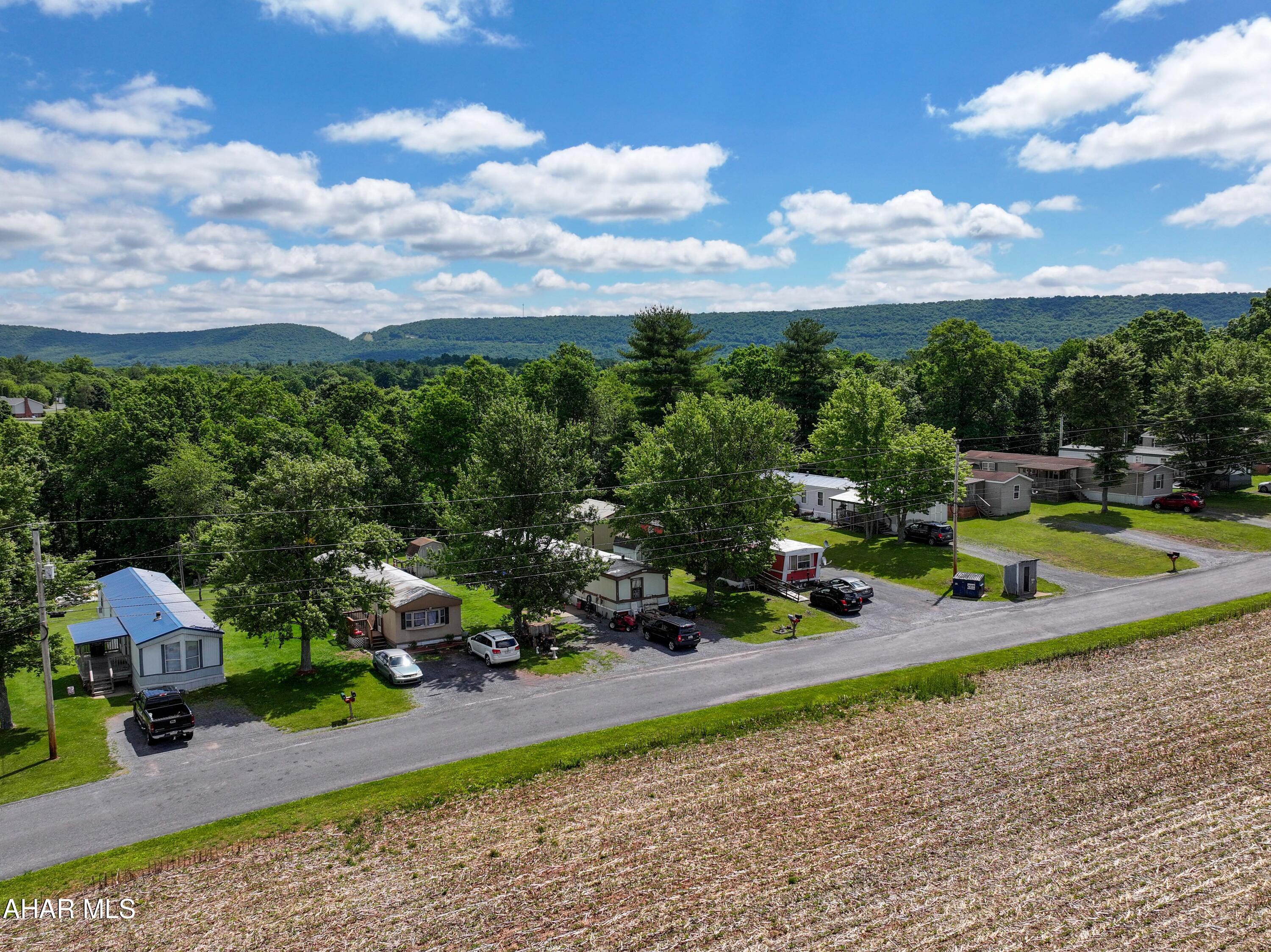 306 Crestview Road Breezewood, PA 15533 - Photo 15 of 17