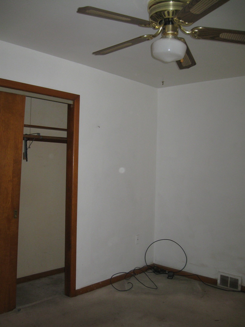 509 High Ridge Road Hillside, IL 60162 - Photo 7 of 26