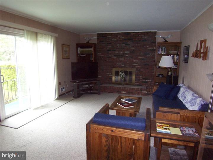 676 Village Road West Princeton Junction, NJ 08550 - Photo 8 of 16 Family Room