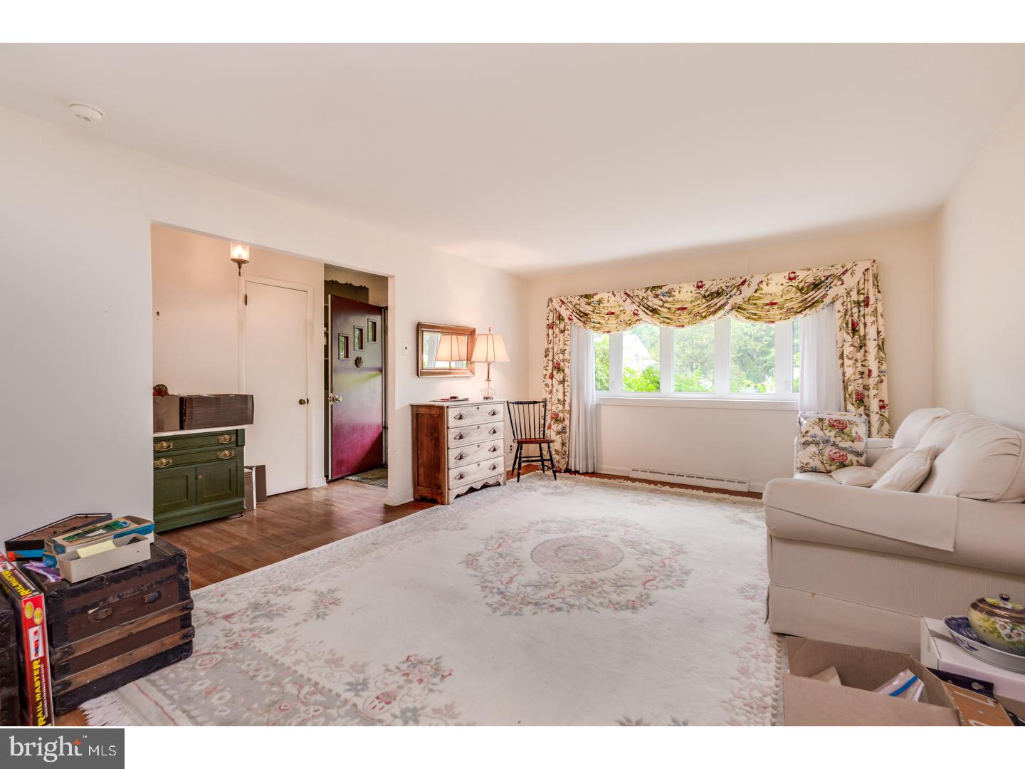 214 Sheffield Road Cherry Hill, NJ 08034 - Photo 5 of 24 Gallery Image 5