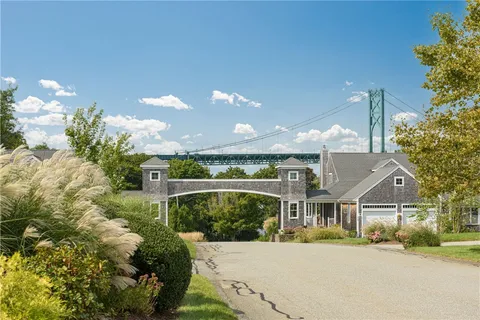 $787,000 | 100 Ferry Landing Circle, Portsmouth, RI 02871