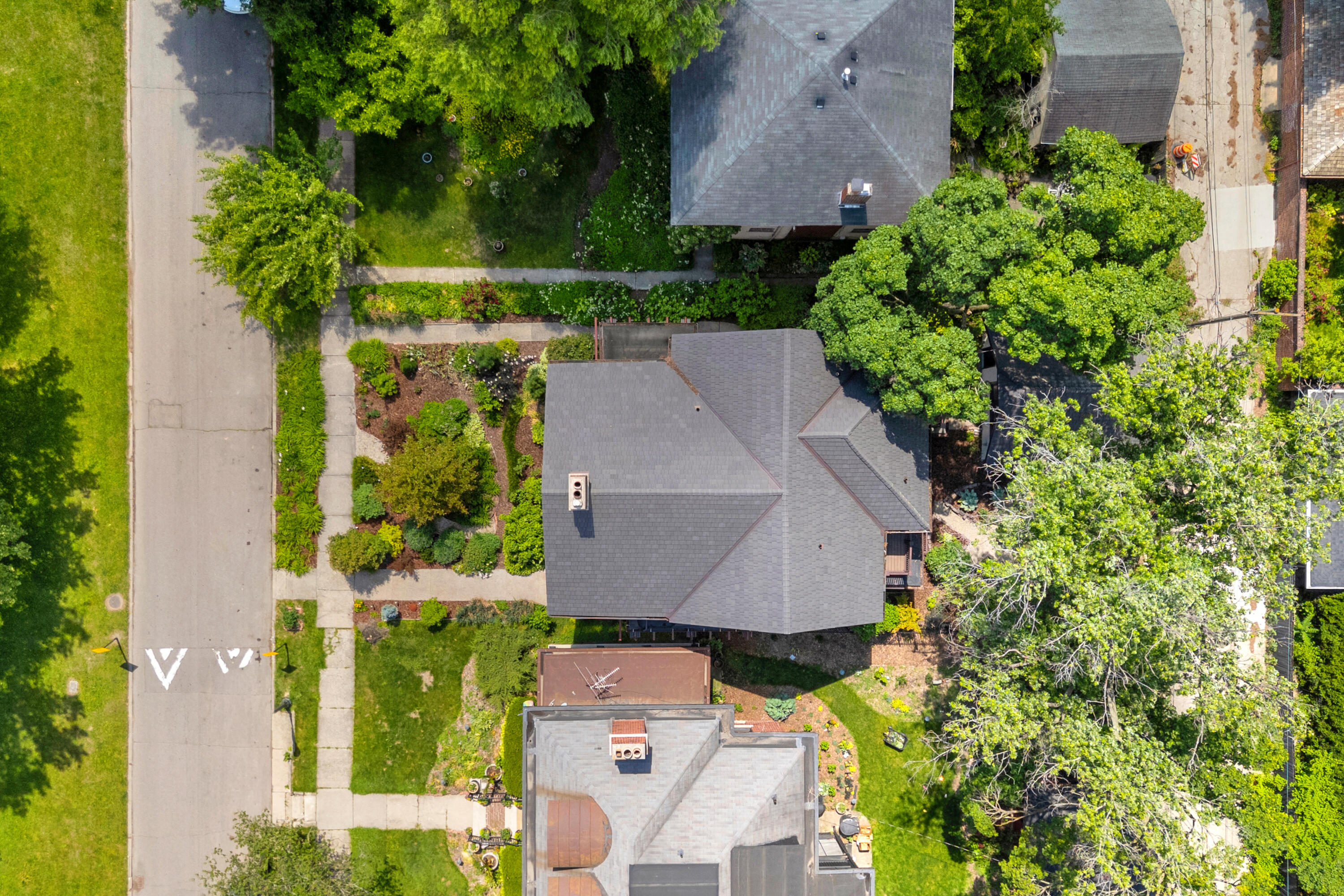 728 Longfellow Street Detroit, MI 48202 - Photo 69 of 77 72-728 Longfellow-72