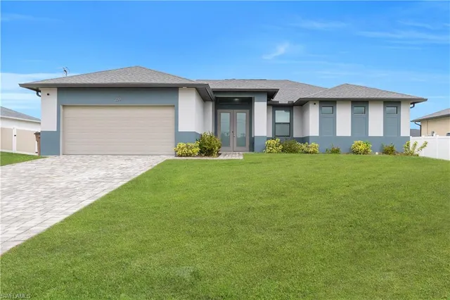 $559,900 | 309 Northeast 15th Terrace, Cape Coral, FL 33909