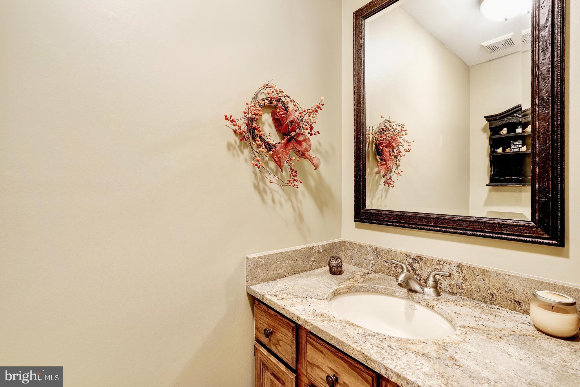 8240 Honeysuckle Road Manassas, VA 20112 - Photo 14 of 29 Interior (General)