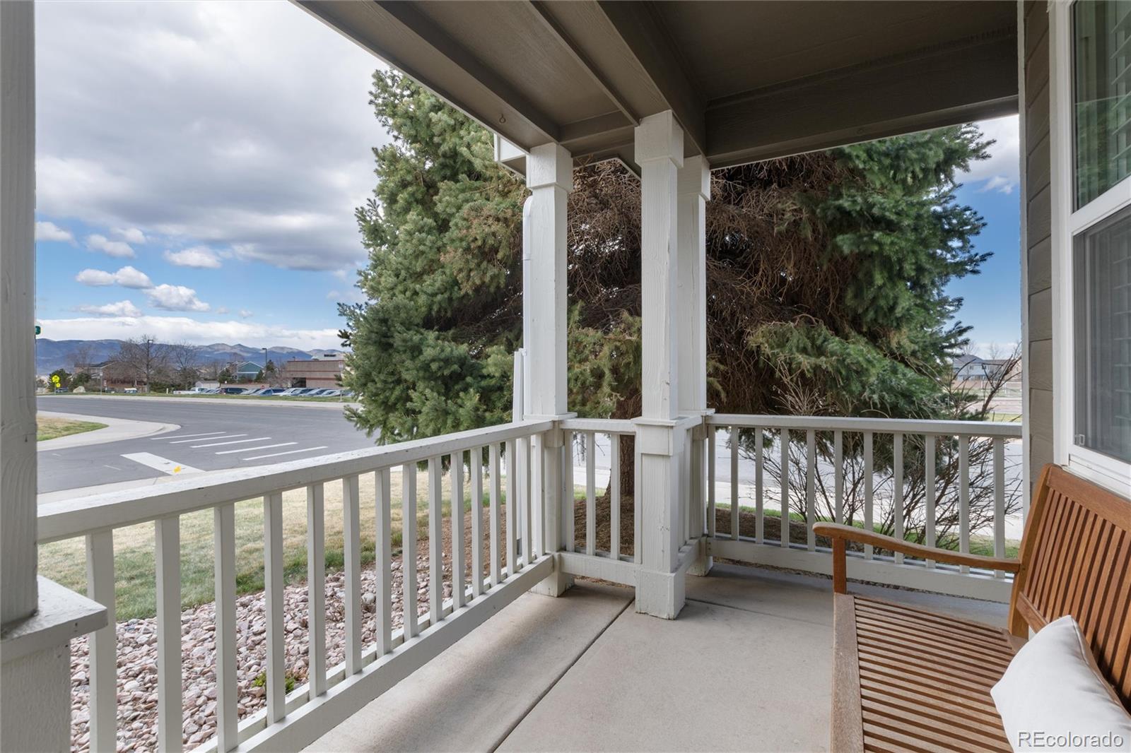 9704 Spring Hill Street Highlands Ranch, CO 80129 - Photo 3 of 41