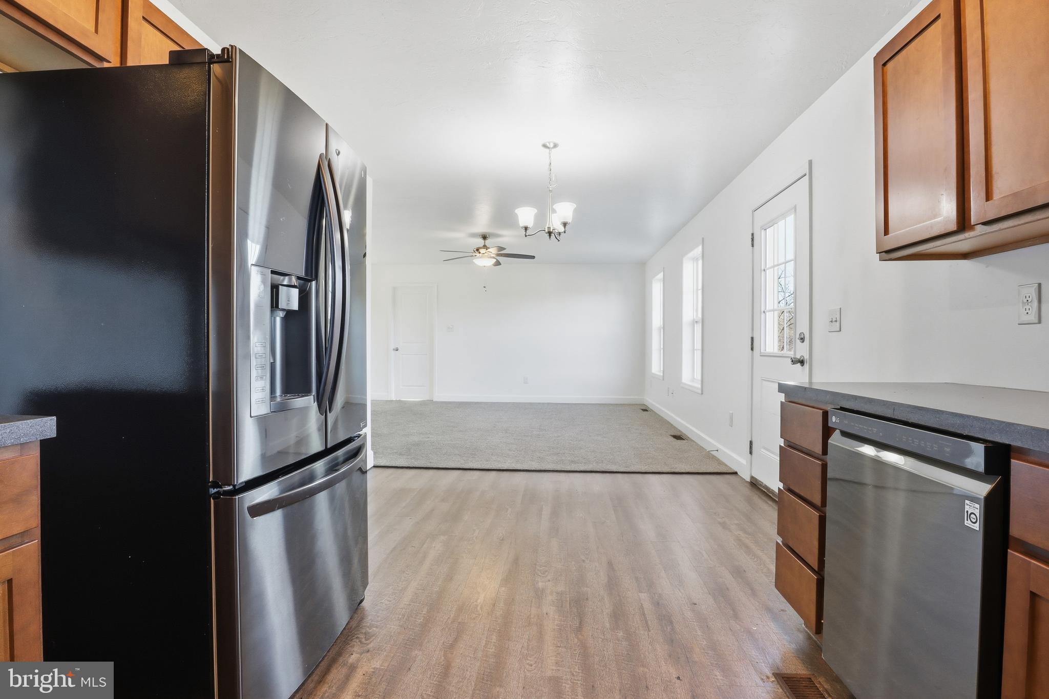 1486 New Chester Road New Oxford, PA 17350 - Photo 16 of 64