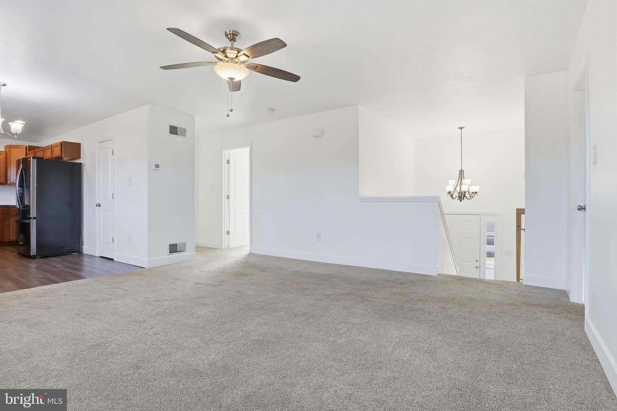 1486 New Chester Road New Oxford, PA 17350 - Photo 10 of 64