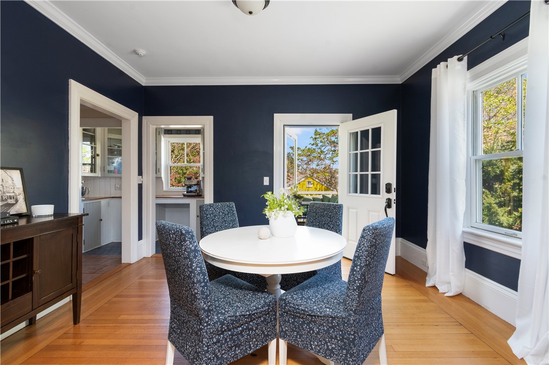 110 Forest Street Providence, RI 02906 - Photo 16 of 46