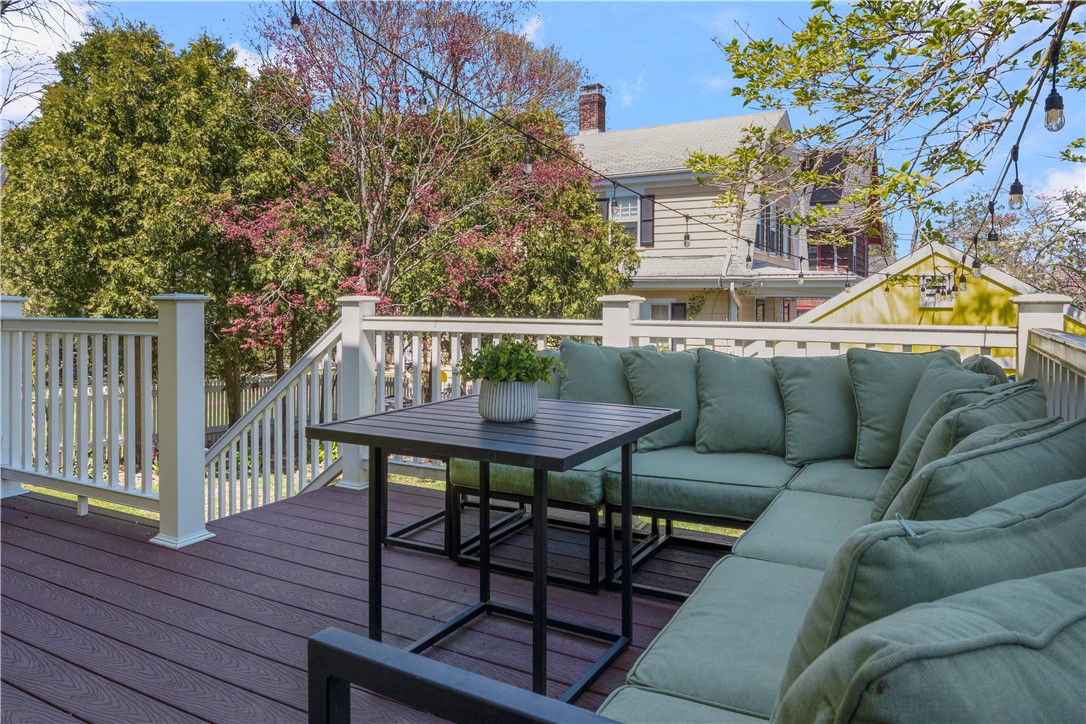 110 Forest Street Providence, RI 02906 - Photo 19 of 46